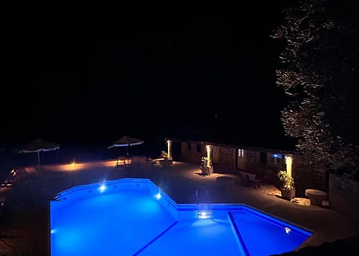 Delphini * Argiratika